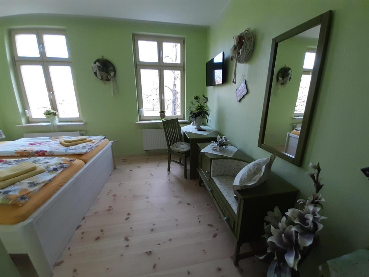 Pension Am Moenchskirchhof Stendal Esterno foto